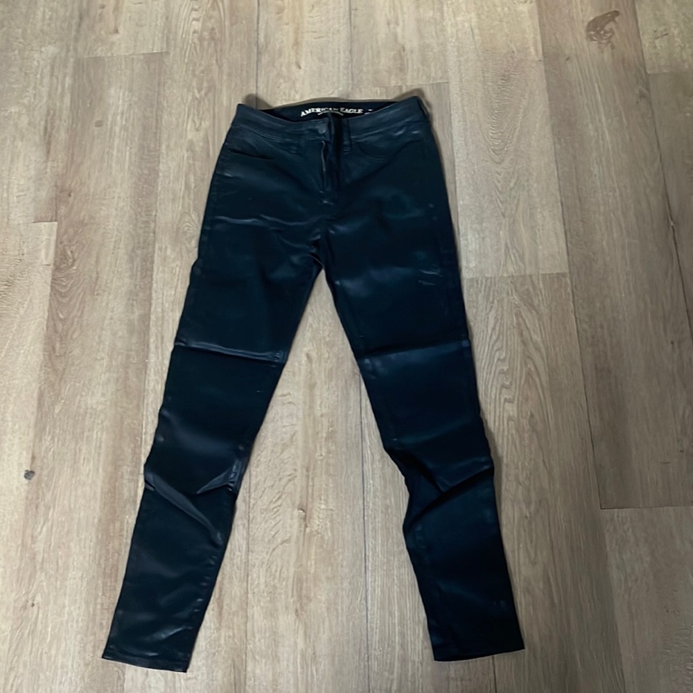 Never worn, American Eagle, faux leather, hi-rise jeggings